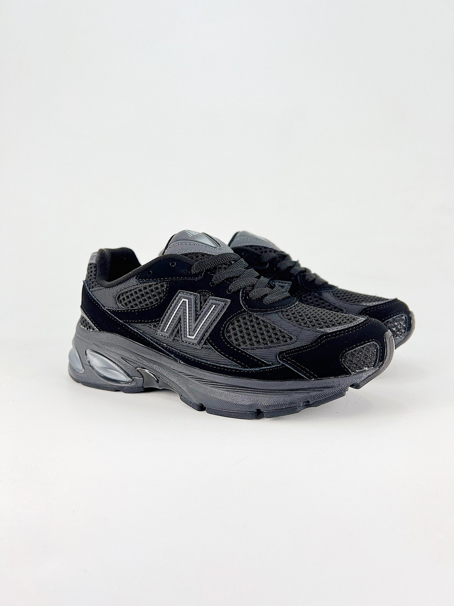 New Balance 530 All Black