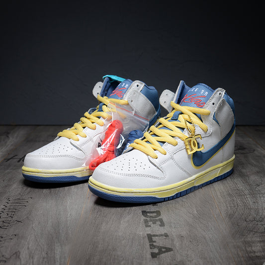 Nike SB Dunk High "Doraemon"