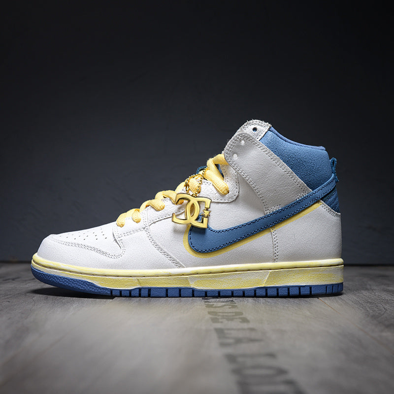 Nike SB Dunk High "Doraemon"