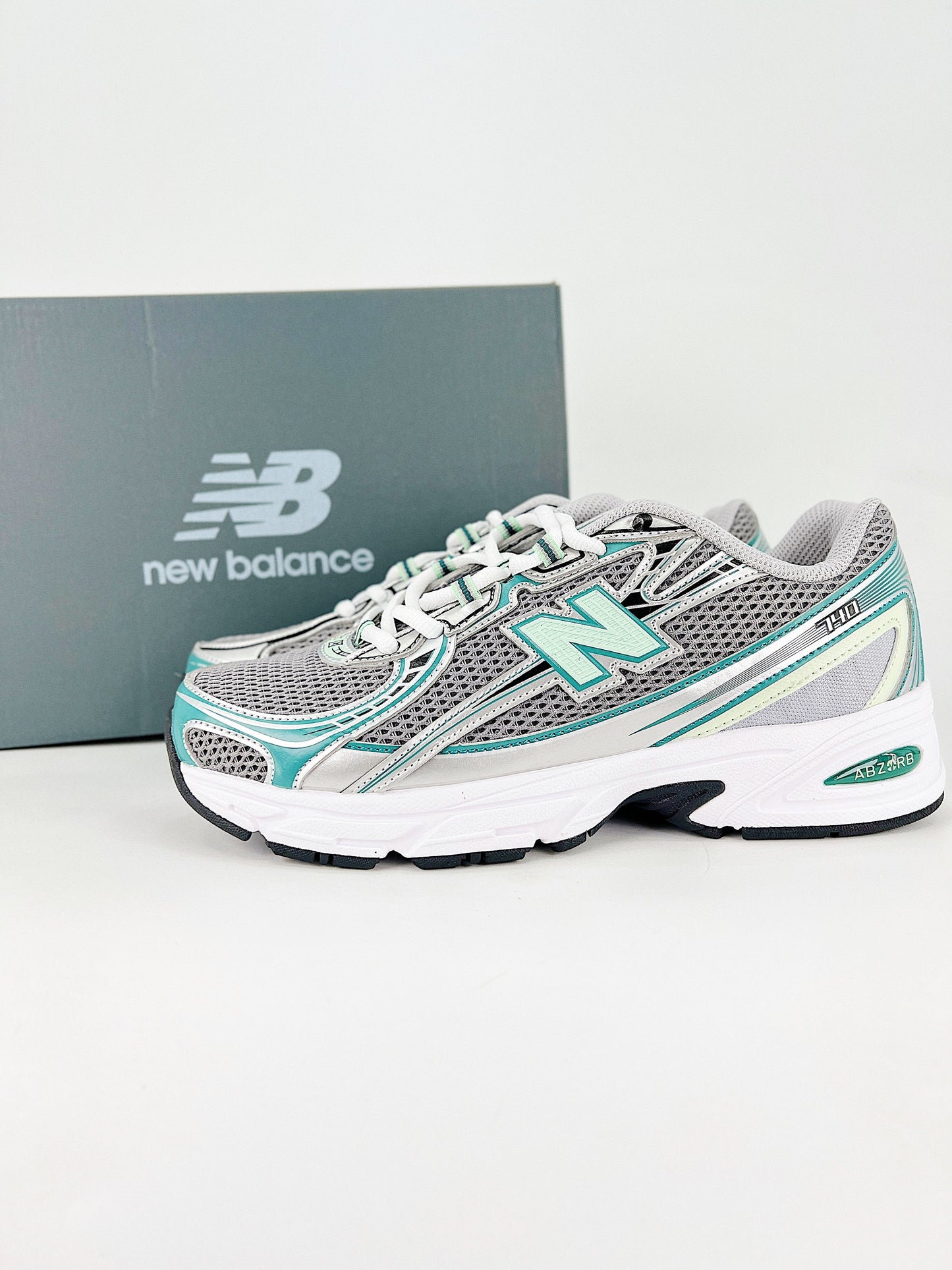 New Balance 530 Silver Mint