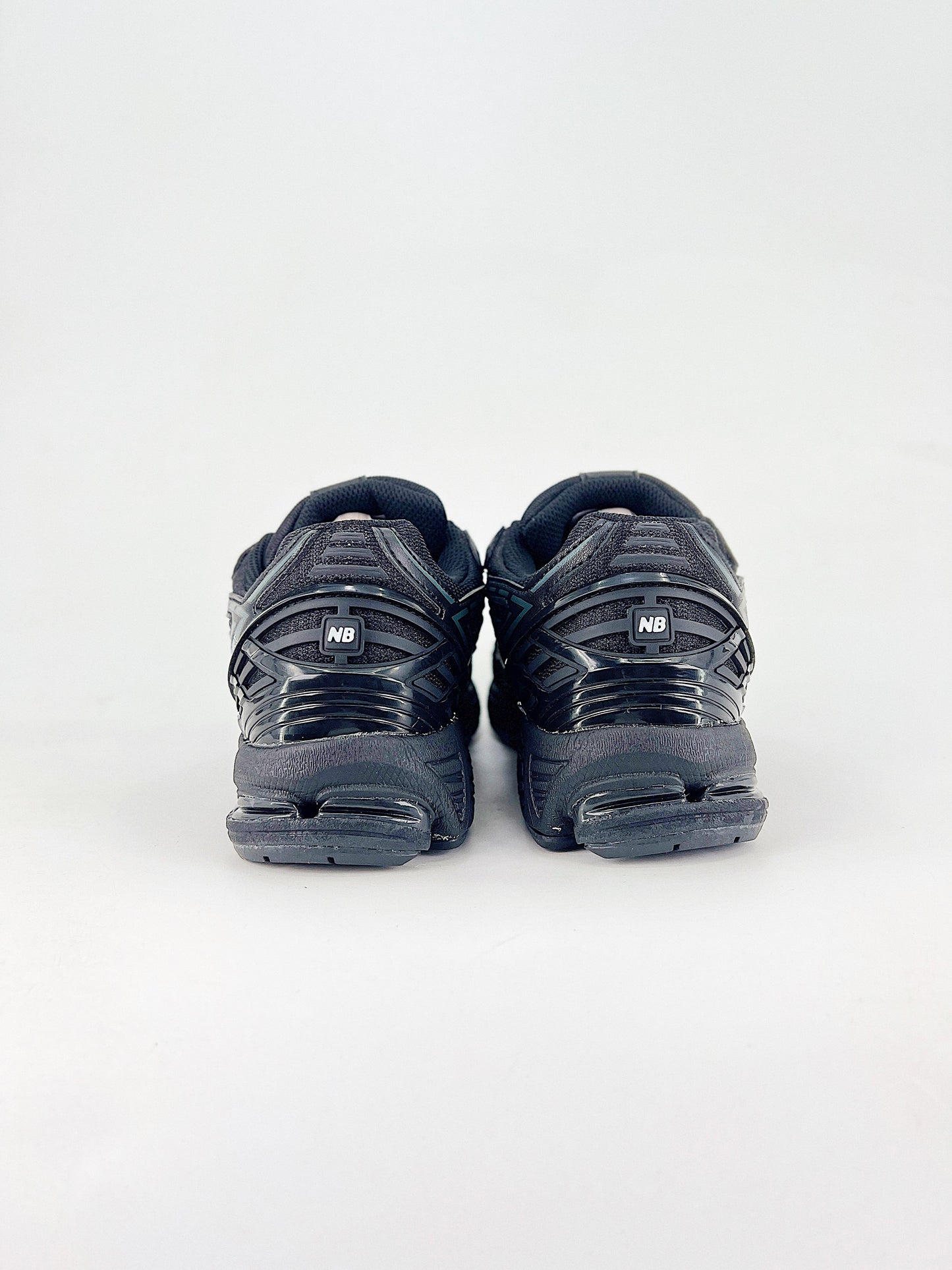 New Balance 1906R Black Phantom