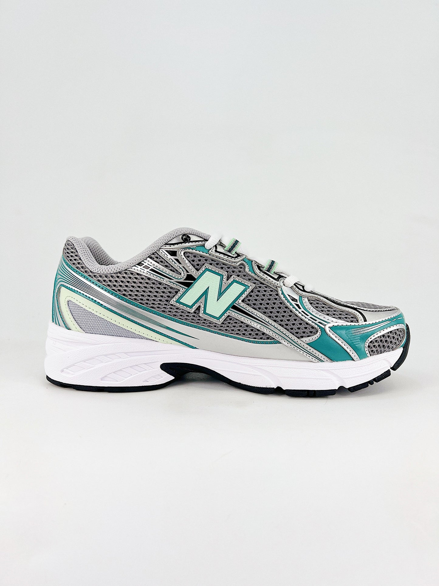 New Balance 530 Silver Mint