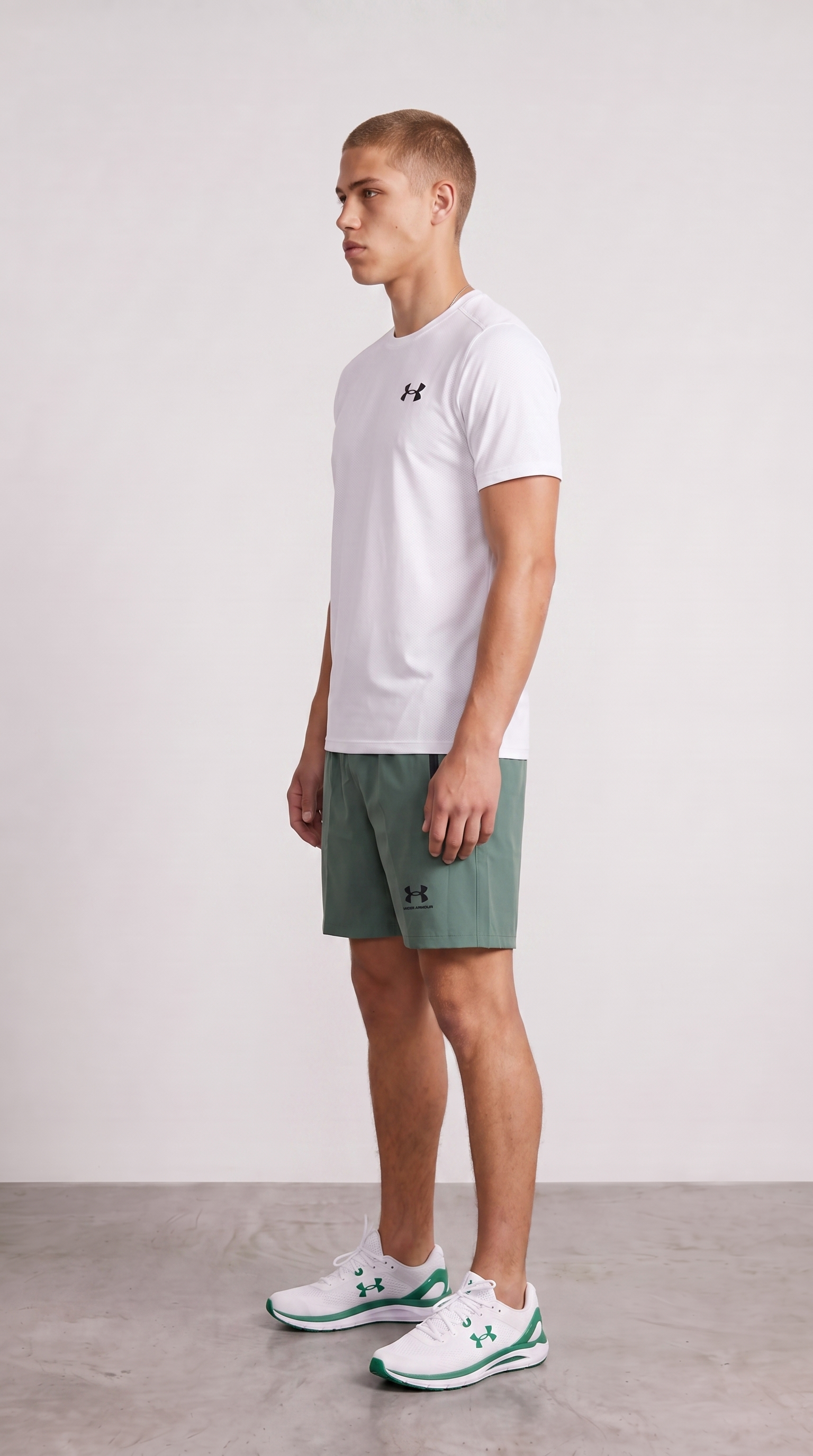 Under Armour White/Green Sports Set
